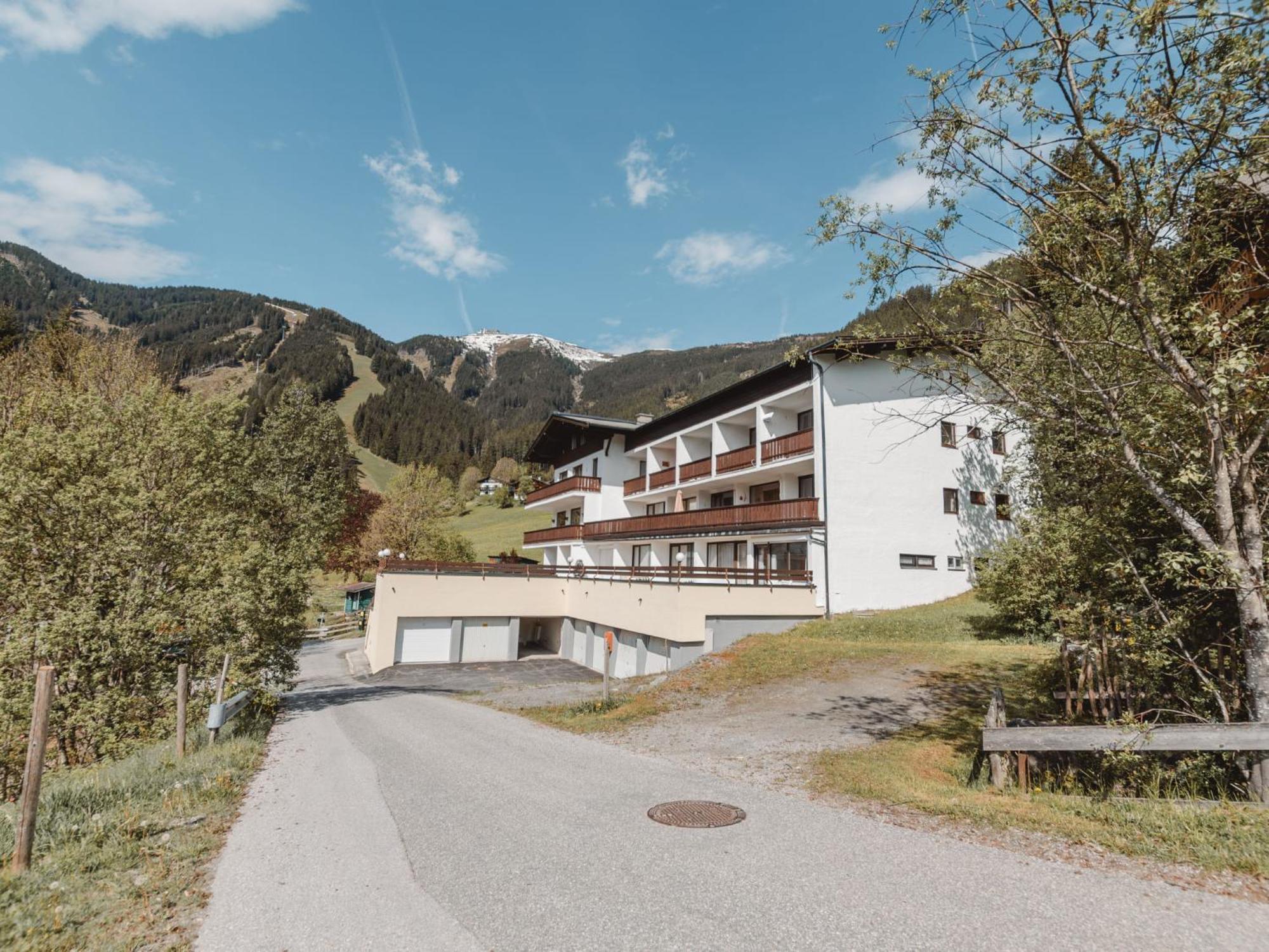 Apartment Sunshine Top 12 By Interhome Zell am See Esterno foto